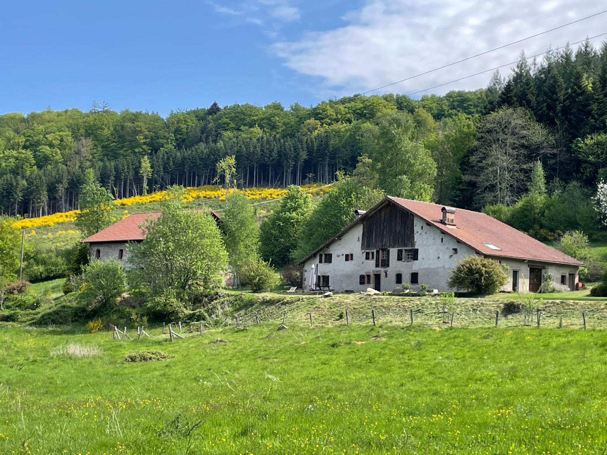 La Hutte Villa Tendon Exterior photo